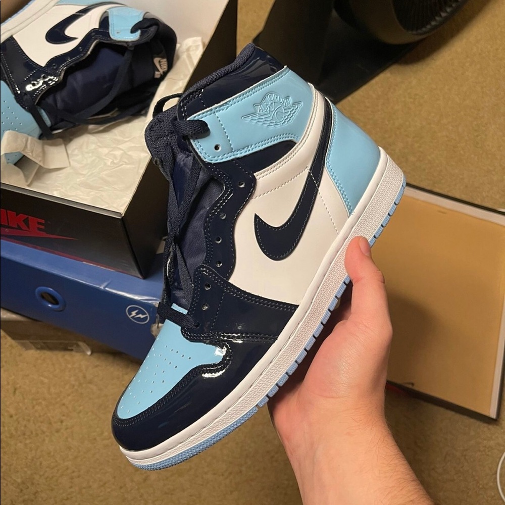 Nike Air Jordan 1 Blue Chill